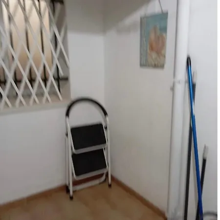 Apartment Guiris